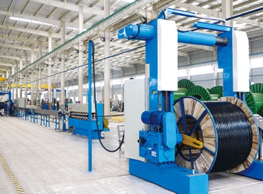 Power cable sheathing extruder line